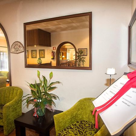 Hotel Martorell By Mhr 콜로니아 산트 호르디 외부 사진